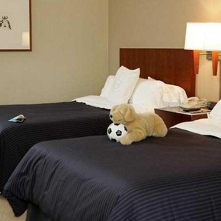 Sheraton Braintree Hotel Room photo